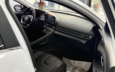 Hyundai Elantra, 2022 год, 1 340 457 рублей, 7 фотография