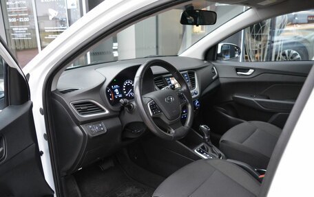 Hyundai Solaris II рестайлинг, 2017 год, 1 400 000 рублей, 12 фотография