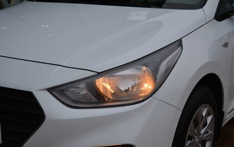 Hyundai Solaris II рестайлинг, 2017 год, 1 400 000 рублей, 9 фотография