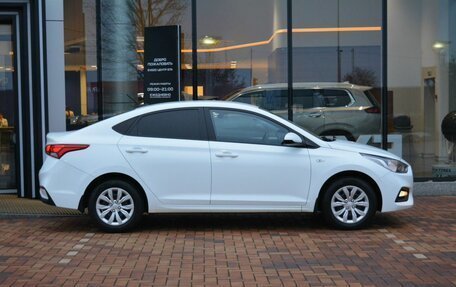 Hyundai Solaris II рестайлинг, 2017 год, 1 400 000 рублей, 4 фотография