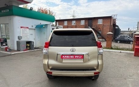 Toyota Land Cruiser Prado 150 рестайлинг 2, 2010 год, 2 050 000 рублей, 5 фотография