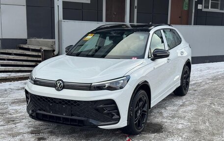 Volkswagen Tiguan, 2025 год, 4 800 000 рублей, 2 фотография