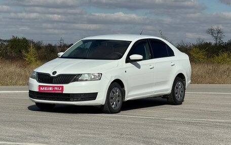 Skoda Rapid I, 2015 год, 850 000 рублей, 10 фотография
