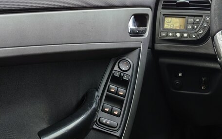 Citroen C4 Picasso II рестайлинг, 2011 год, 590 000 рублей, 13 фотография