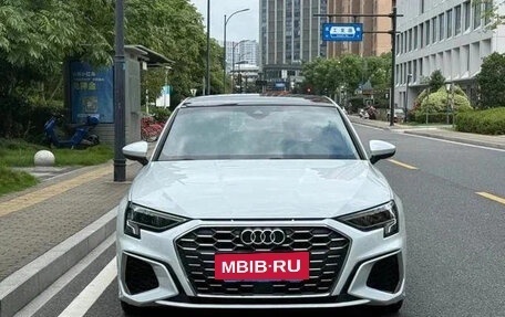 Audi A3, 2022 год, 1 800 000 рублей, 2 фотография