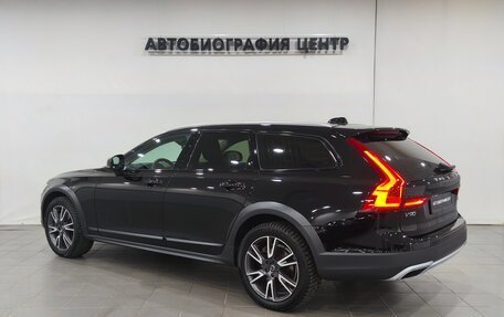 Volvo V90 Cross Country I рестайлинг, 2018 год, 2 990 000 рублей, 6 фотография