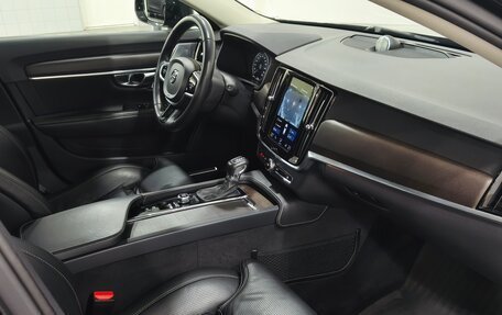 Volvo V90 Cross Country I рестайлинг, 2018 год, 2 990 000 рублей, 34 фотография