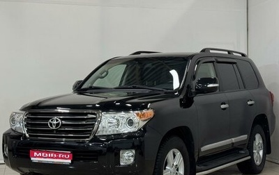 Toyota Land Cruiser 200, 2013 год, 3 099 000 рублей, 1 фотография