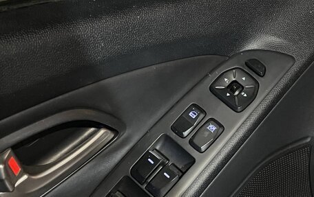 Hyundai ix35 I рестайлинг, 2012 год, 1 100 000 рублей, 8 фотография