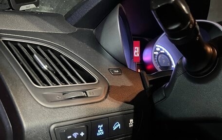 Hyundai ix35 I рестайлинг, 2012 год, 1 100 000 рублей, 11 фотография