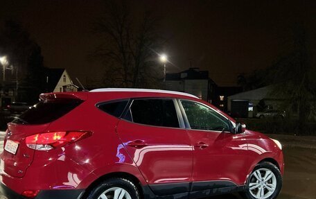 Hyundai ix35 I рестайлинг, 2012 год, 1 100 000 рублей, 14 фотография