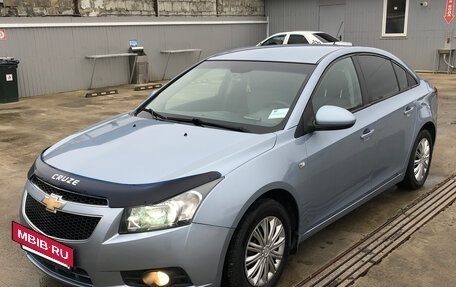 Chevrolet Cruze II, 2010 год, 705 000 рублей, 2 фотография