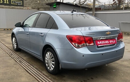 Chevrolet Cruze II, 2010 год, 705 000 рублей, 11 фотография