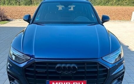 Audi Q5, 2022 год, 5 690 000 рублей, 2 фотография