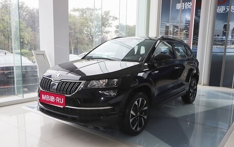 Skoda Karoq I, 2025 год, 2 680 000 рублей, 5 фотография