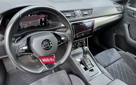 Skoda Superb III рестайлинг, 2021 год, 2 490 000 рублей, 4 фотография