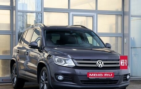 Volkswagen Tiguan I, 2015 год, 1 490 000 рублей, 3 фотография