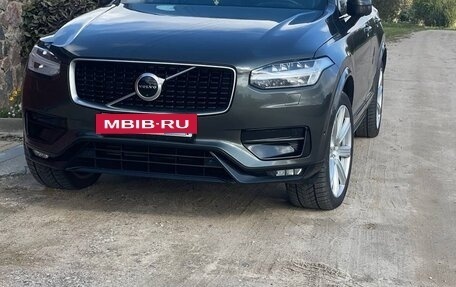 Volvo XC90 II рестайлинг, 2017 год, 2 400 000 рублей, 2 фотография