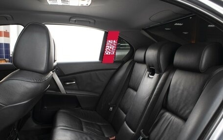 BMW 5 серия, 2006 год, 1 010 000 рублей, 9 фотография