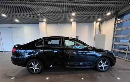 Volkswagen Jetta VI, 2013 год, 985 000 рублей, 2 фотография