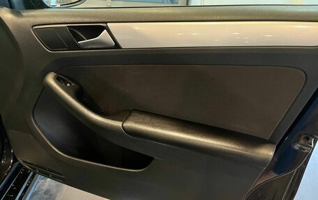 Volkswagen Jetta VI, 2013 год, 985 000 рублей, 28 фотография