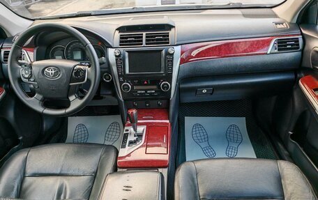 Toyota Camry, 2012 год, 1 680 000 рублей, 12 фотография