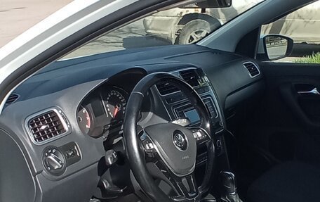 Volkswagen Polo VI (EU Market), 2017 год, 1 197 000 рублей, 8 фотография