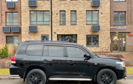 Toyota Land Cruiser 200, 2010 год, 3 150 000 рублей, 4 фотография