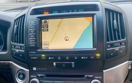 Toyota Land Cruiser 200, 2010 год, 3 150 000 рублей, 22 фотография