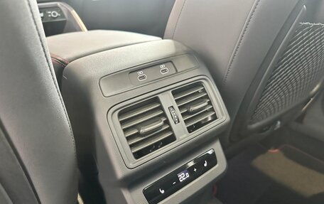 Audi Q5, 2025 год, 9 000 000 рублей, 24 фотография