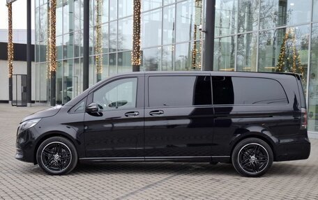 Mercedes-Benz V-Класс, 2024 год, 19 900 000 рублей, 2 фотография