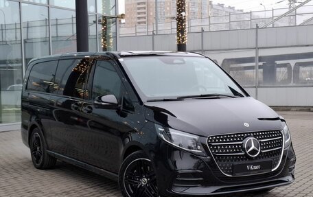 Mercedes-Benz V-Класс, 2024 год, 19 900 000 рублей, 9 фотография