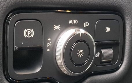 Mercedes-Benz V-Класс, 2024 год, 19 900 000 рублей, 16 фотография