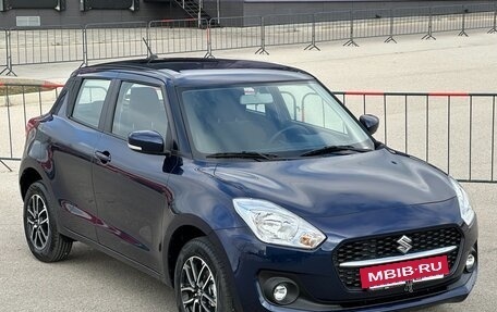 Suzuki Swift V, 2023 год, 2 197 000 рублей, 4 фотография