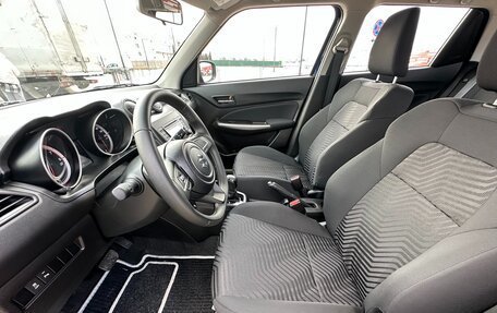 Suzuki Swift V, 2023 год, 2 197 000 рублей, 18 фотография