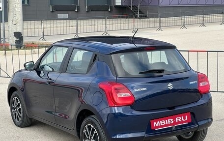 Suzuki Swift V, 2023 год, 2 197 000 рублей, 29 фотография