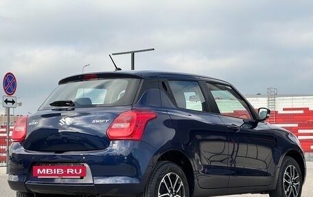 Suzuki Swift V, 2023 год, 2 197 000 рублей, 33 фотография