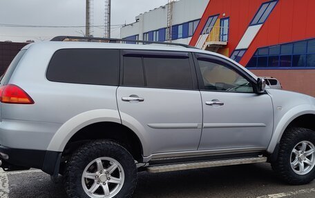 Mitsubishi Pajero Sport II рестайлинг, 2012 год, 2 250 000 рублей, 3 фотография