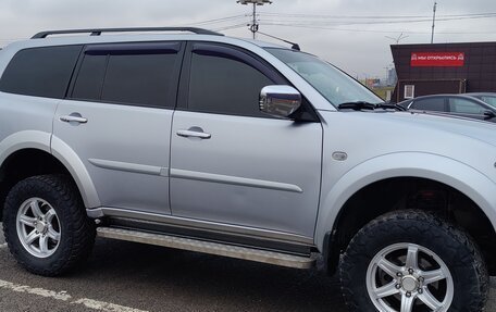 Mitsubishi Pajero Sport II рестайлинг, 2012 год, 2 250 000 рублей, 2 фотография