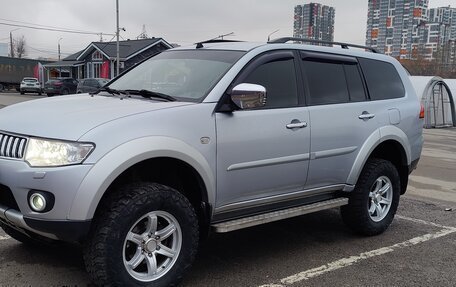 Mitsubishi Pajero Sport II рестайлинг, 2012 год, 2 250 000 рублей, 9 фотография