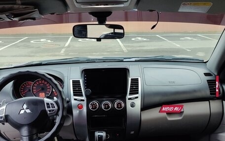 Mitsubishi Pajero Sport II рестайлинг, 2012 год, 2 250 000 рублей, 18 фотография