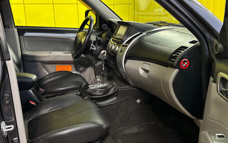 Mitsubishi Pajero Sport II рестайлинг, 2012 год, 1 699 000 рублей, 17 фотография