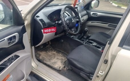 Mitsubishi Pajero Sport II рестайлинг, 2008 год, 1 200 000 рублей, 14 фотография