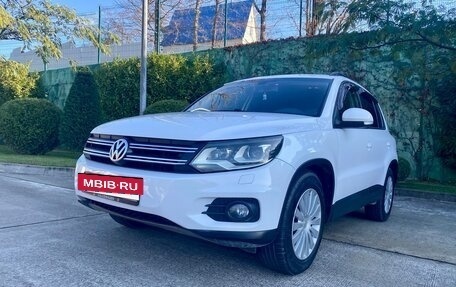 Volkswagen Tiguan I, 2011 год, 1 170 000 рублей, 2 фотография