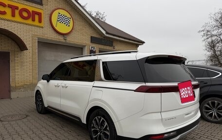 KIA Carnival, 2023 год, 4 800 000 рублей, 5 фотография