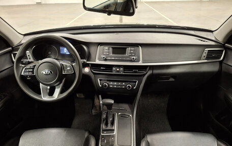 KIA K5 II, 2018 год, 1 770 000 рублей, 17 фотография