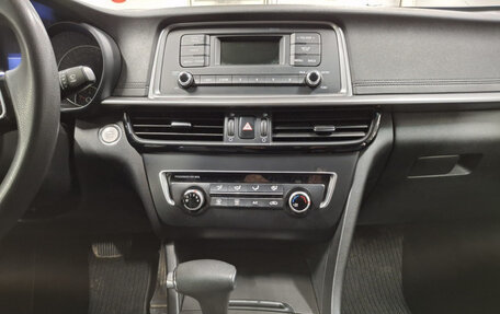 KIA K5 II, 2018 год, 1 770 000 рублей, 18 фотография