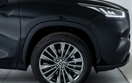 Toyota Highlander, 2025 год, 6 100 000 рублей, 9 фотография