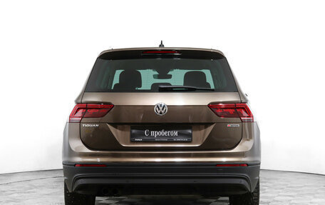 Volkswagen Tiguan II, 2020 год, 3 300 000 рублей, 6 фотография