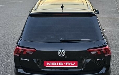 Volkswagen Tiguan II, 2018 год, 2 590 000 рублей, 7 фотография